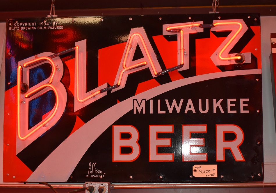 1948 Blatz Beer 4Â¼ inch coaster WI-BLA-9 Milwaukee, Wisconsin
